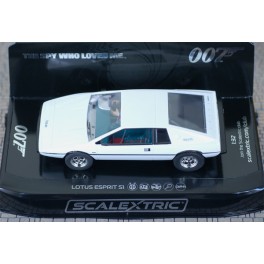 Lotus Esprit 007- The Spy Who Loves Me - Scalextric