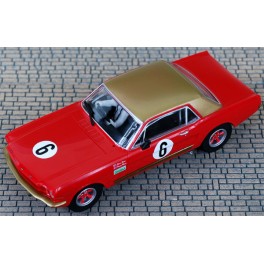 Ford Mustang Alan Mann Racing- Scalextric