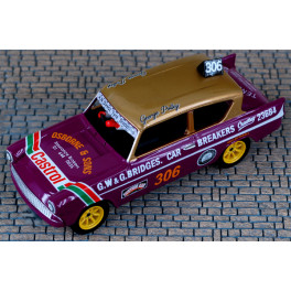 Ford Anglia 105E Castrol-  Scalextric